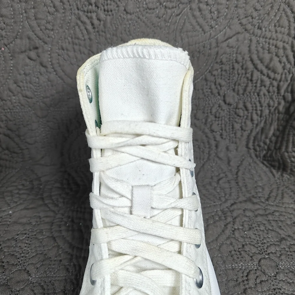 Converse Chuck Taylor All Star High Lugged White Platform Women's Size 5